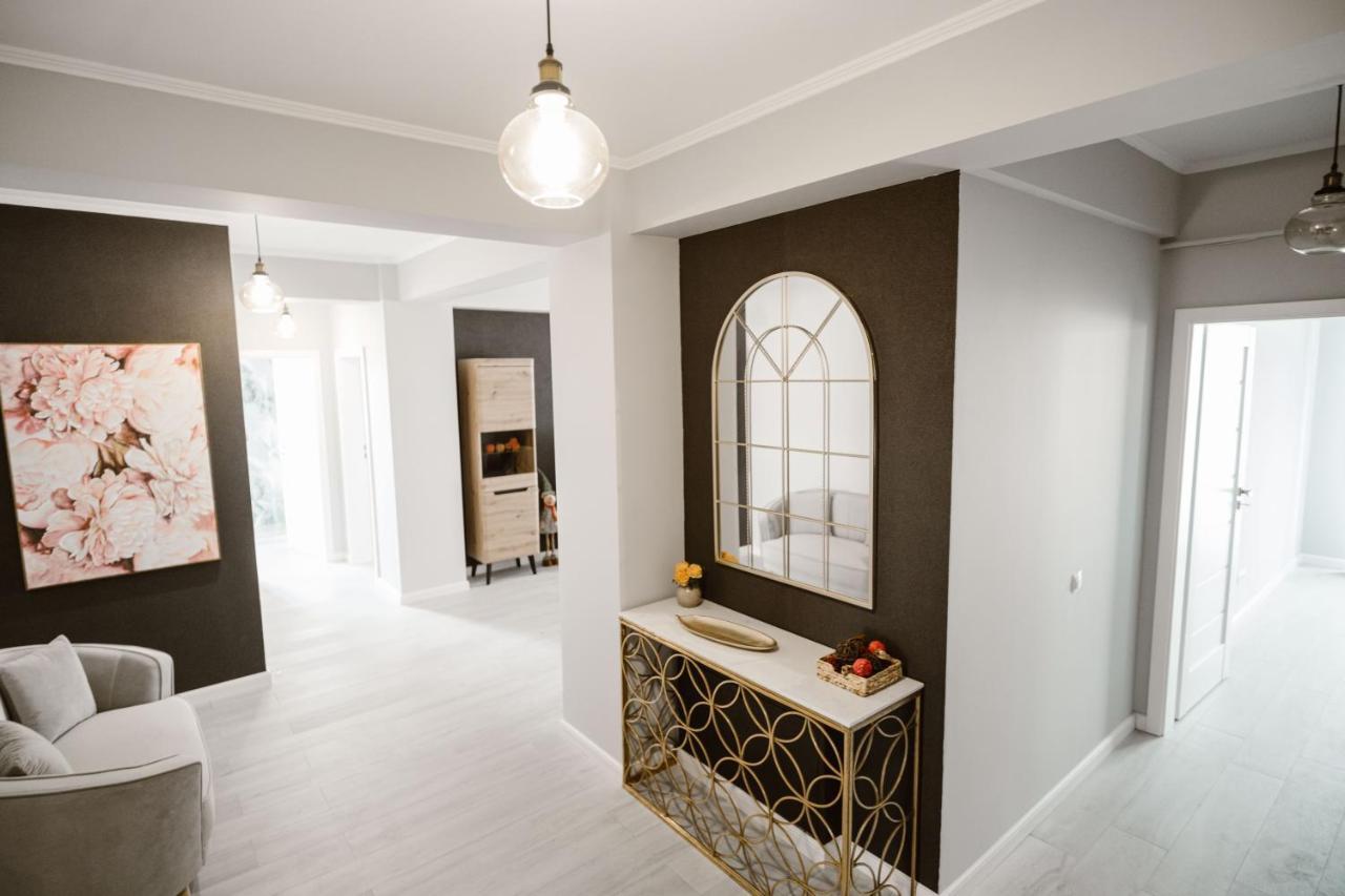 Sibiu Ezonia Central Apartment Экстерьер фото